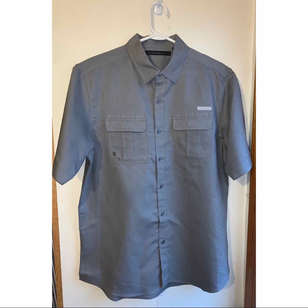 NWT Sean John Gray Button Down